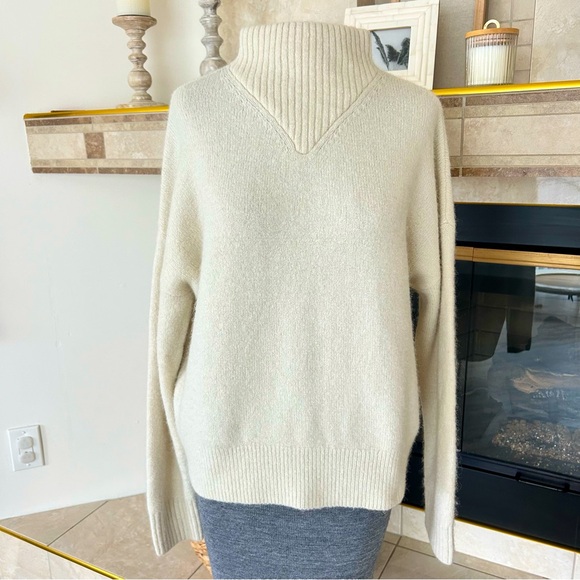 Madewell Sweaters - Madewell Dillon Cream Mockneck Pullover Sweater Women’s Size M
